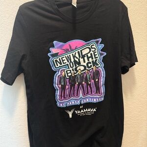 New Kids on the Block Black Graphic T-Shirt Size L